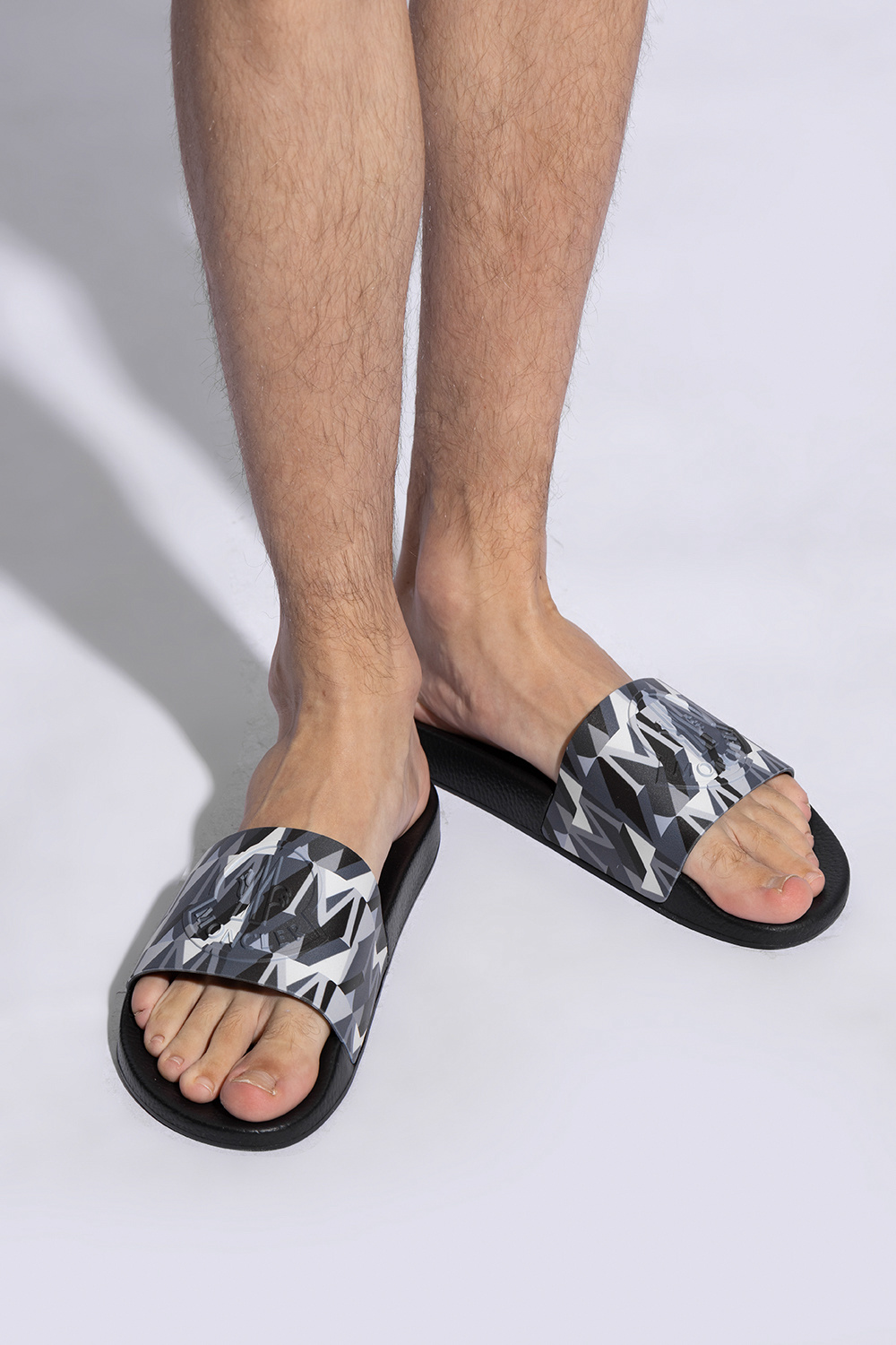 Mens moncler flip flops online